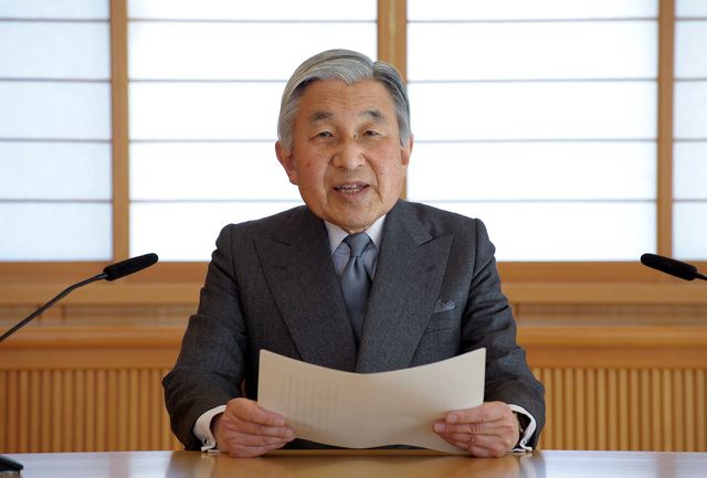 東日本大震災から5日後の陛下のビデオメッセージに多くの人々が心を打たれた（’11年3月）