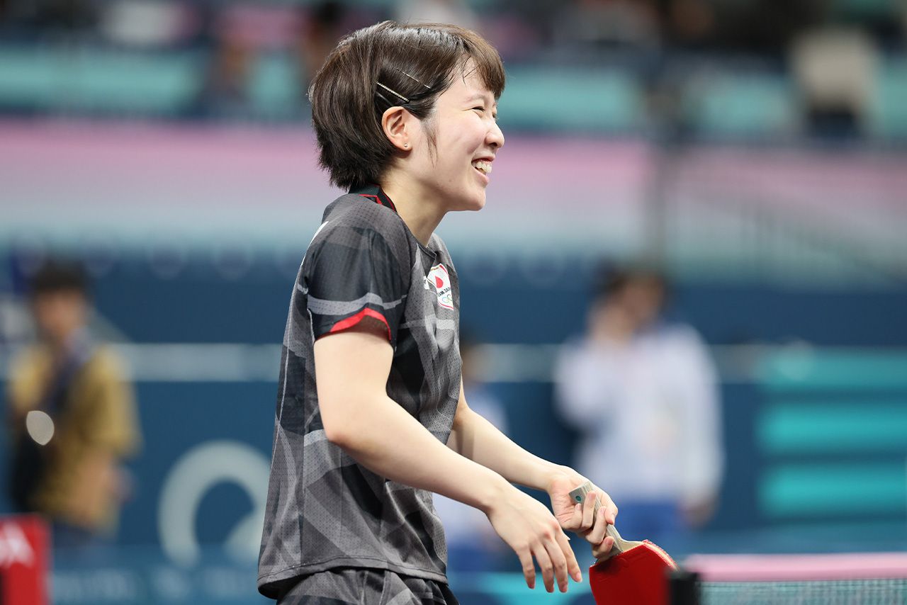練習中に笑顔を見せた卓球女子日本代表・平野美宇選手