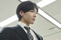 《独占》カンテレ秦令欧奈アナウンサーが“男性アナ初の本格写真集”を発売、「人前に出ることが苦手だった…
