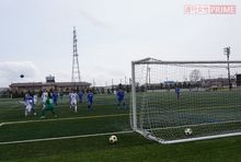 芝生が美しいサッカー場。岩手県フットボールセンターの誘致がオガール実現のきっかけに