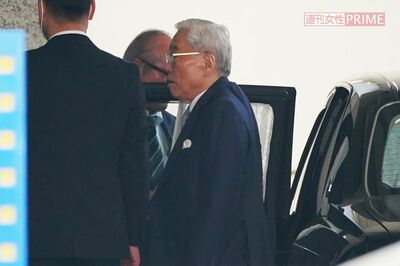 2025年1月23日、臨時取締役会に出席するため、フジテレビに到着した日枝久氏