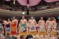 【大相撲】土俵に『キャプテン翼』登場！旭海雄の化粧まわしに驚き