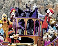 ディズニーハロウィーンにヴィランズ現る!! 手下も大集合!