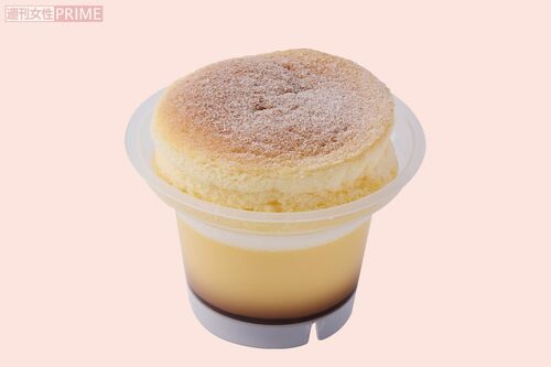 スフレ・プリン/ファミリーマート　撮影／山田智絵