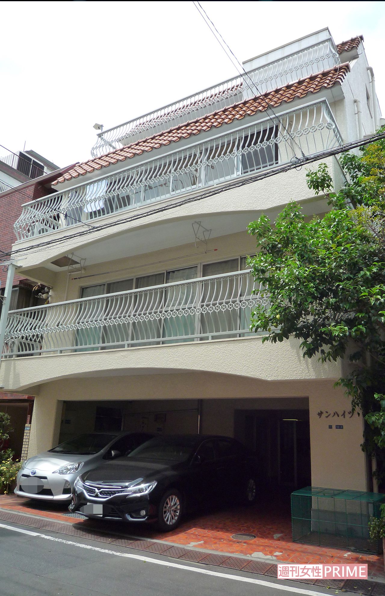 事件現場となった麻衣さんの自宅マンション