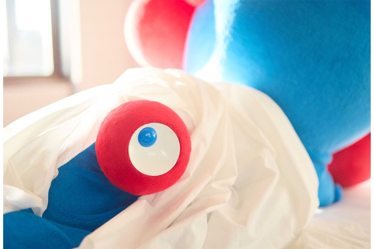 ミャクミャク写真集の先行カット5（ミャクミャク公式Xより）