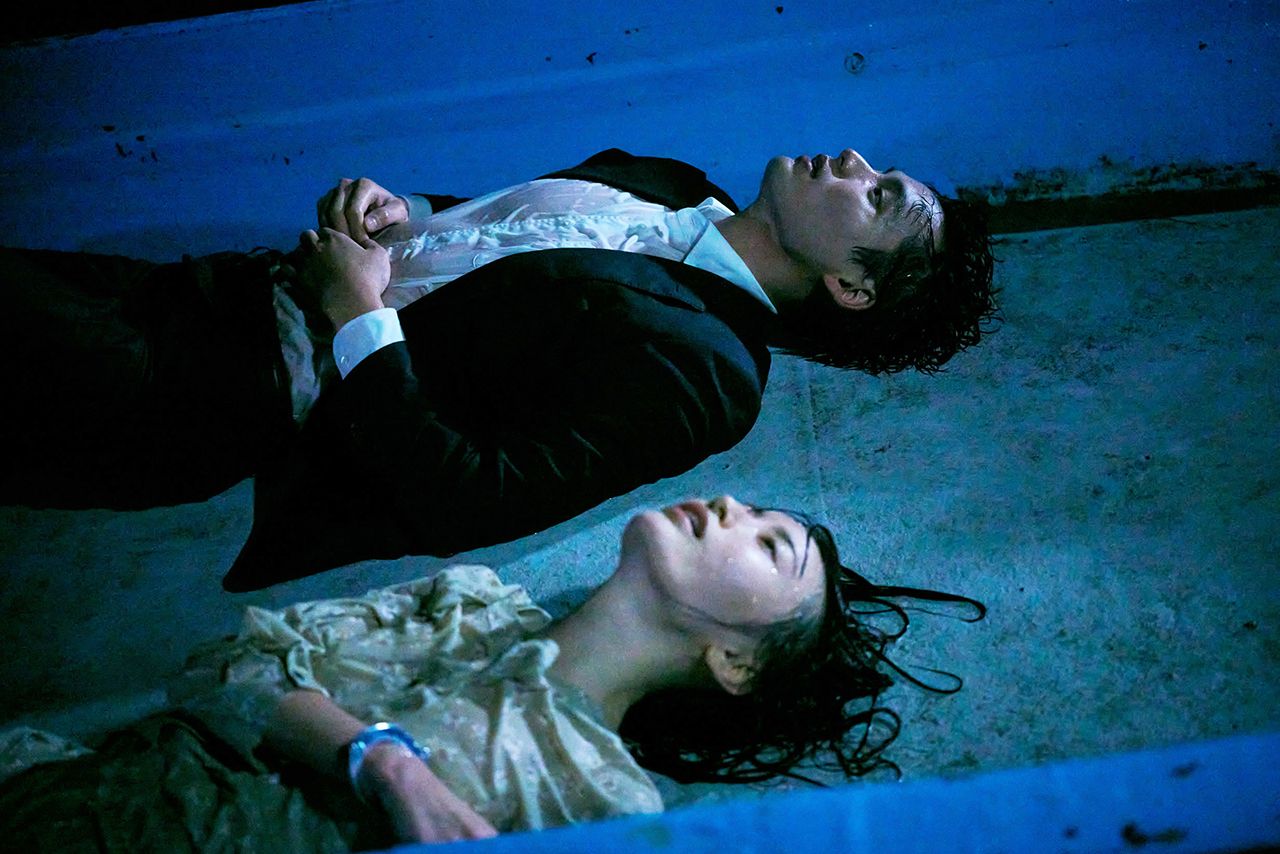 『湖の女たち』（C）2024映画「湖の女たち」製作委員会