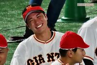 巨人・坂本勇人がついに栄冠!なにわ男子に「ブラボー」が選出も、「村神様」はランキング外の集英社『ホン…