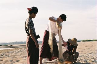 竹内涼真　『世界ウルルン滞在紀SP』(c)MBS