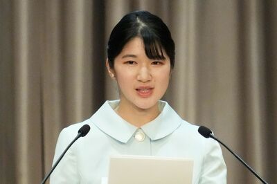 「人見知りを克服したい」愛子さま、雅子さまの“お手を握りしめ”に学ぶ“心の一体化”… 被災地訪問と日…