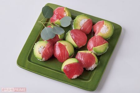 まぐろとアボカドの手まり寿司　撮影／廣瀬靖士