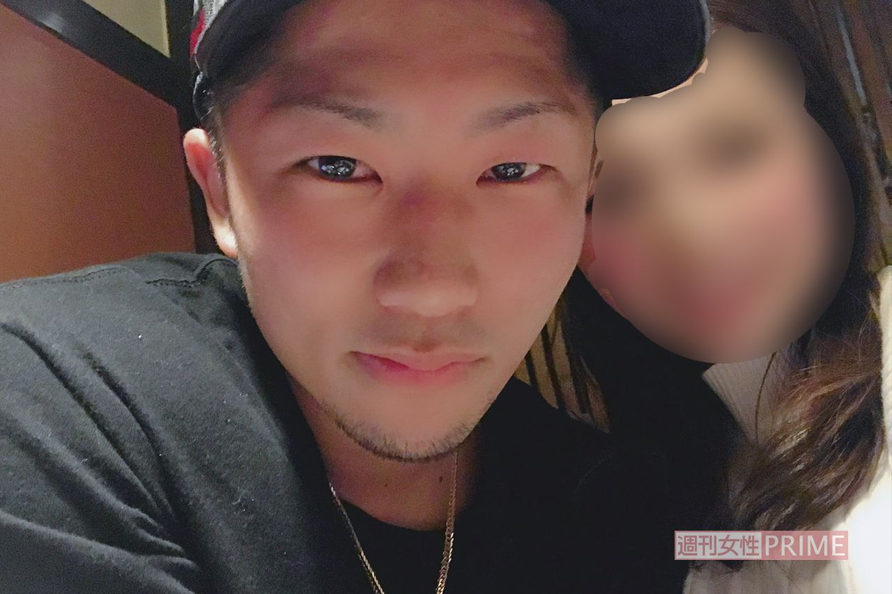 飲み会でも2ショットを撮るなど、2人の仲は“友人公認