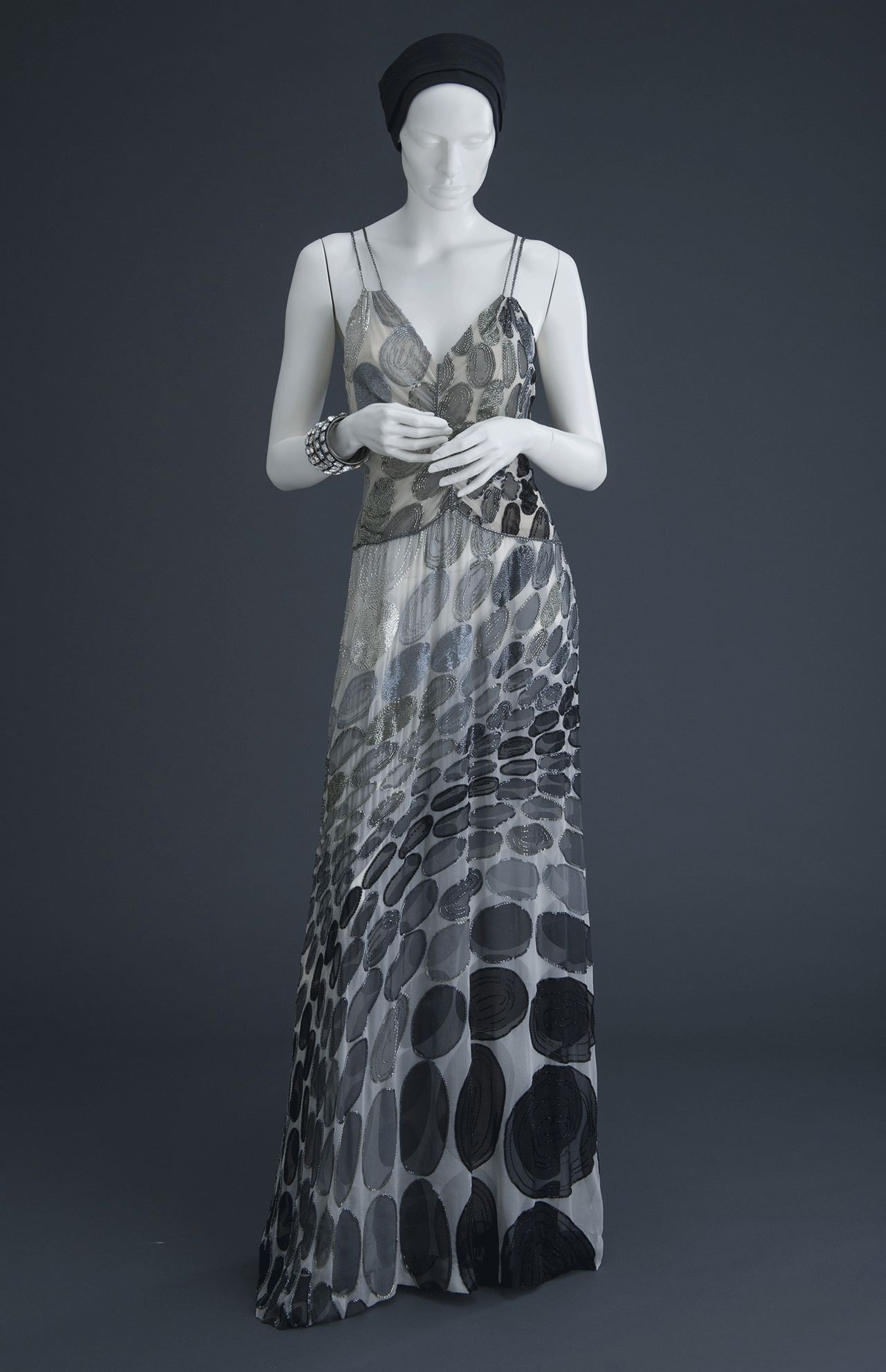 《イブニング・ドレス》1999年　島根県立石見美術館蔵