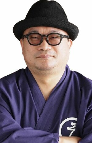 ソーメン二郎さん●そうめん研究家。全国の手延べそうめんをマルチメディアで紹介し、新しいそうめんレシピを考案する啓発活動を行う。著書に『ラク旨！無限そうめんレシピ』（扶桑社ムック）がある。