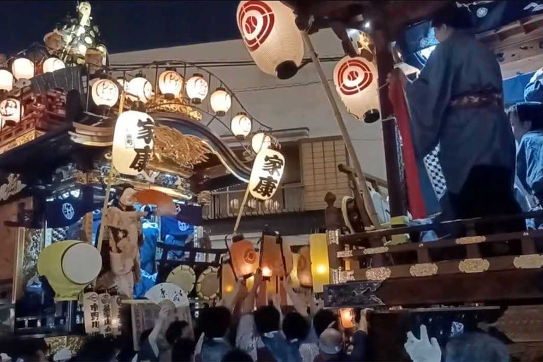 『川越まつり』の様子（『川越まつり』公認アプリ『川越まつり』ナビ公式Xより）
