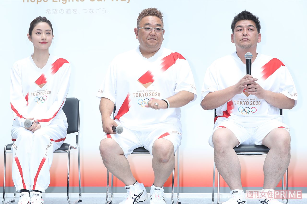 （左から）石原さとみ、サンドウィッチマン・伊達みきお、サンドウィッチマン・富澤たけし