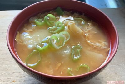 1日1杯の『じゃがたまみそ汁』が認知症を予防する！ 栄養学博士がメカニズムを解説