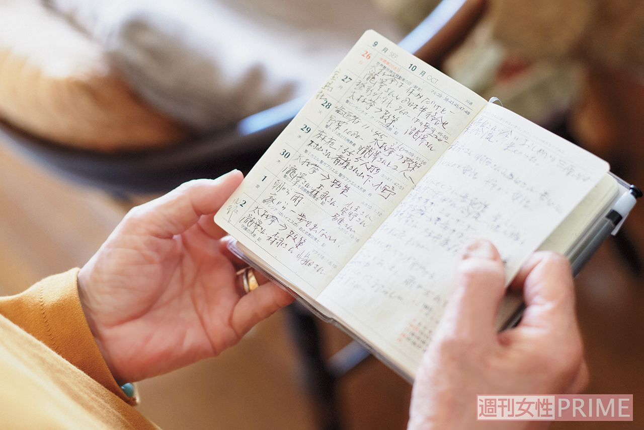ひと言日記と1000円以上の買い物をメモ　撮影／林ひろし（書籍『89歳、ひとり暮らし。お金がなくても幸せな日々の作りかた』より）