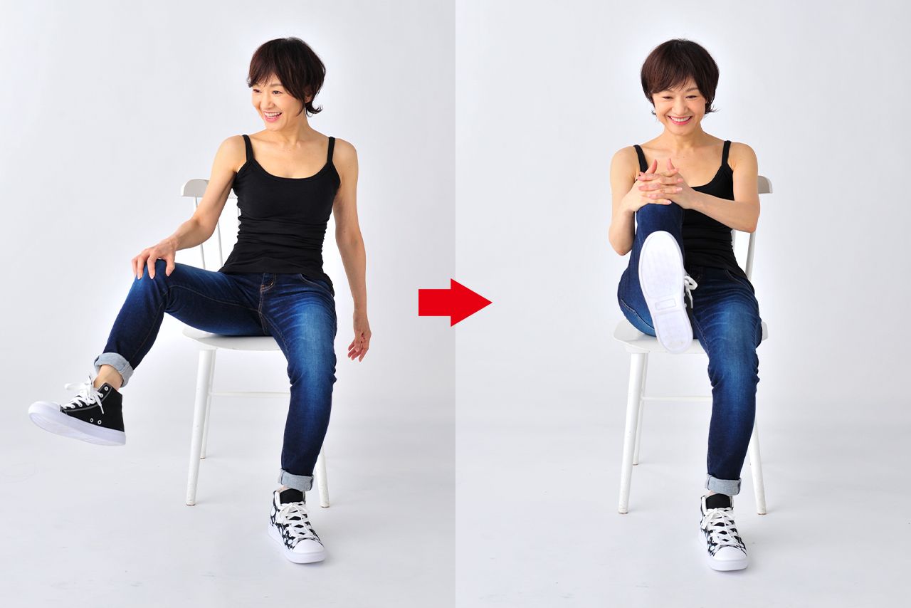 樫木式「軸トレ」（2）ひざを引き上げて足首を上げ下げする　※画像／臼田洋一郎　『樫木式　不老！軸トレ』（Gakken）より