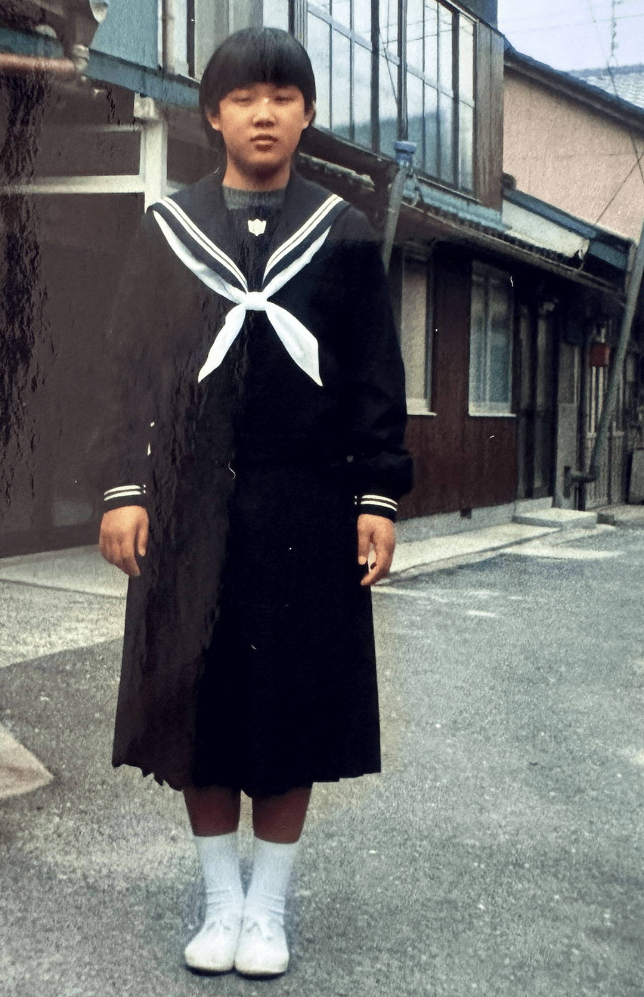 たえさんが中学に入学したとき。髪の毛は父親によって短く刈られることも