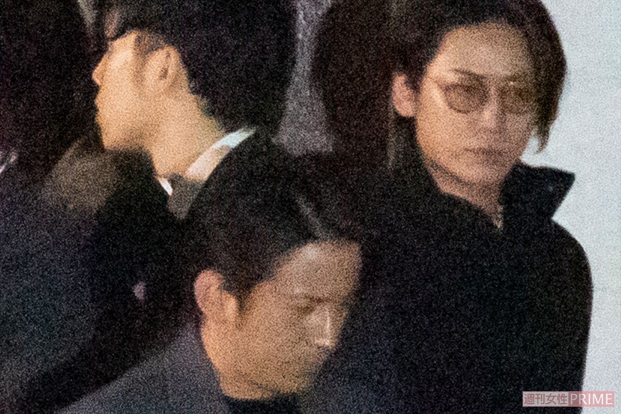 サングラス姿もかっこいいKAT-TUN・亀梨和也とV6・岡田准一