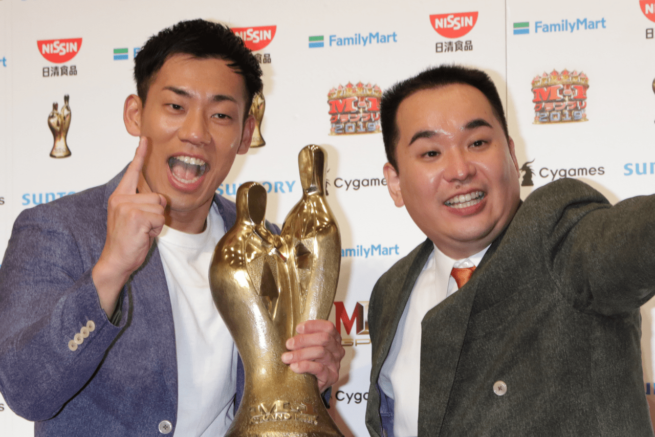 『M−1』優勝後も大阪を中心に活動を続けるミルクボーイが1位に