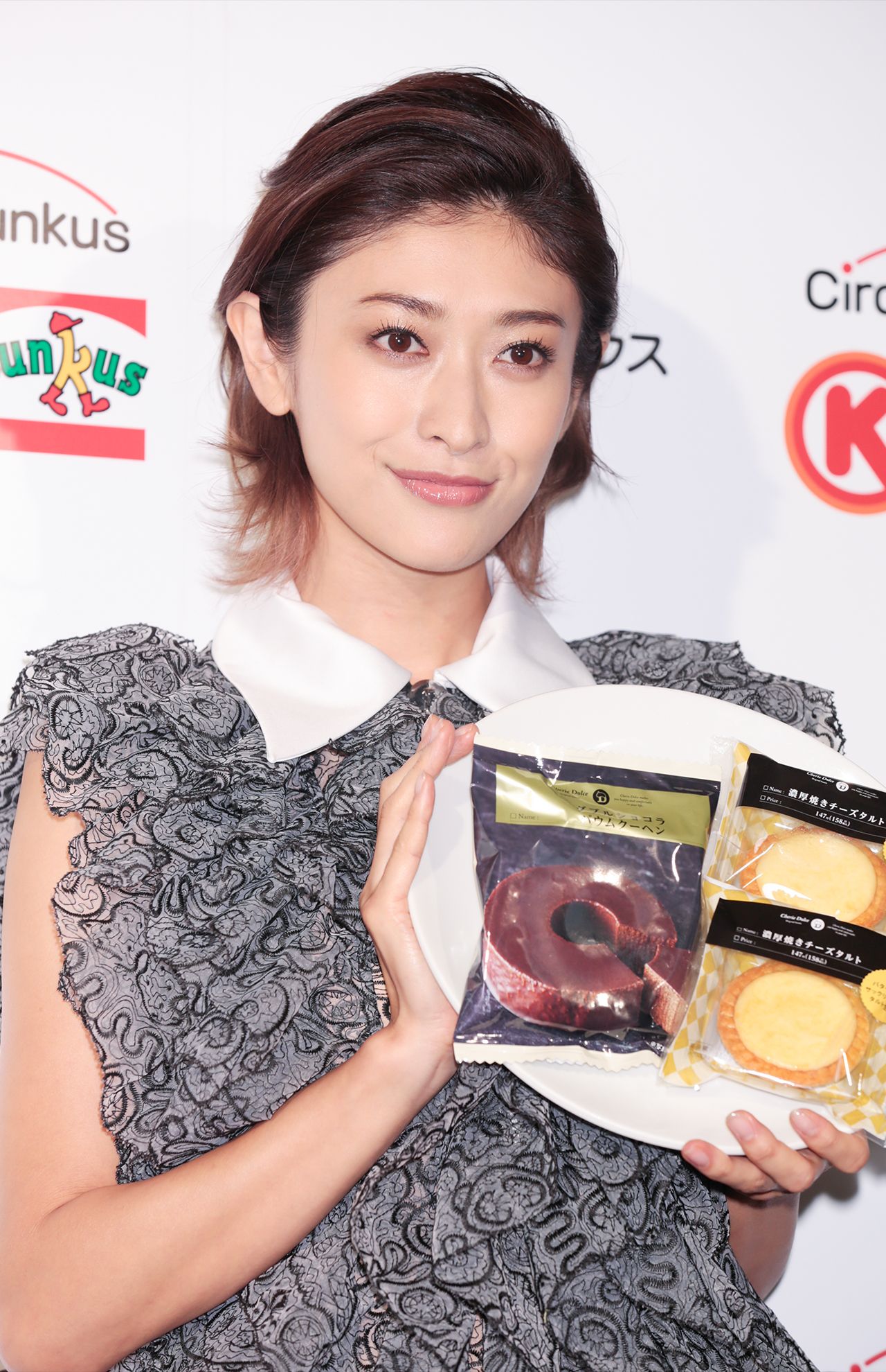 山田 優《弁当箱にもこだわりアリ》