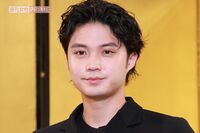 『ふてほど』“ムッチ先輩”でブレイクの磯村勇斗、初主演作の7月期・フジ夜10時ドラマで再会する元SMAP俳…
