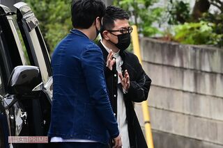 直撃を受ける宮迫博之（2021年4月）