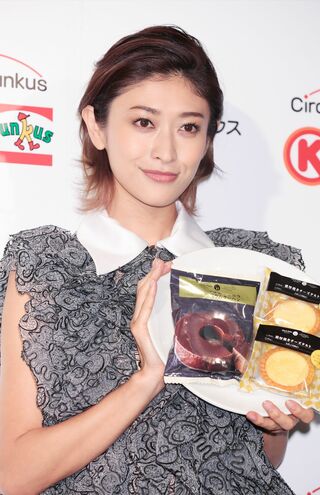 山田 優《弁当箱にもこだわりアリ》