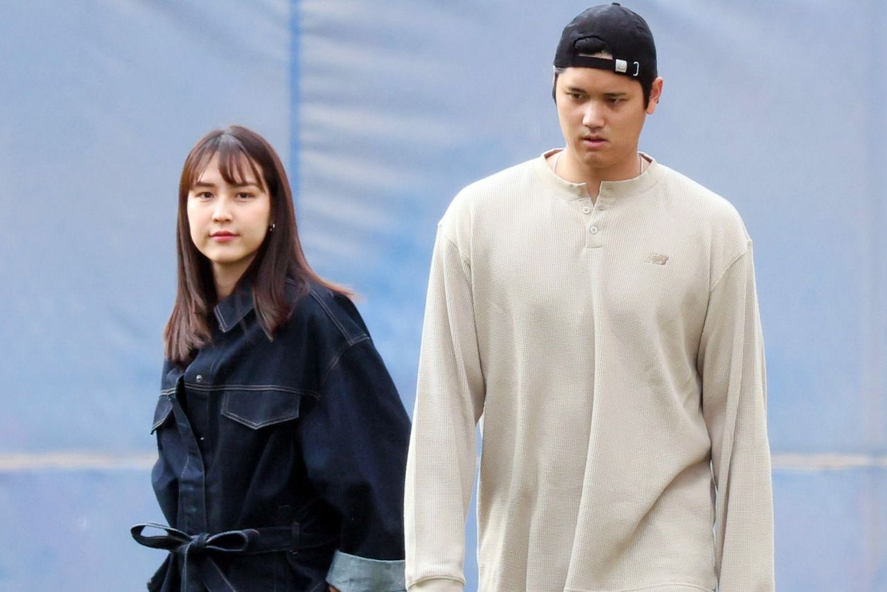 2025年2月10日にキャンプ施設を訪れた大谷翔平と真美子夫人　写真／産経ビジュアル