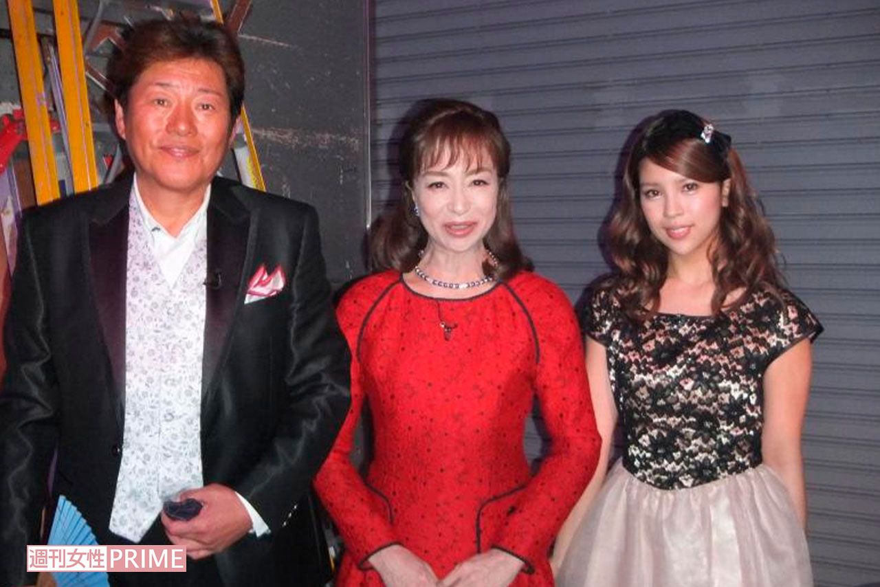 坂口良子さんがブログにアップした家族写真