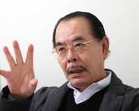 野田義治「胸だけでスターになった子なんてひとりもいない」