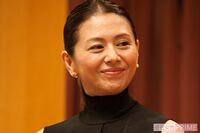 小泉今日子、満島ひかりに放った「シリコン入ってないんだ」発言に批判殺到「デリカシーなさすぎ」