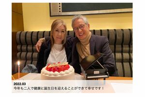 高橋真梨子オフィシャルHPより。夫の広瀬と