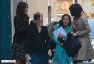 静香に連れられ、長女とヴァイオリンのコンサートに参加したKoki,（'13年10月）