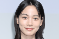 日曜劇場『キャスター』で民放ドラマ復帰果たしたのんが「透明感すごい」囁かれる永野芽郁との“ポジション…