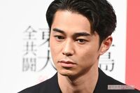 東出昌大「新恋人に事務所が激怒」はその場しのぎか、炎上を封じた“マネジメントの手腕”