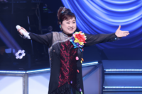 「負けたらあかん」で53年の天童よしみ、天才少女としてデビューし“のど自慢荒らし”から歌謡界を代表する…