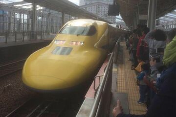 奥山容疑者は“鉄オタ”だったようで、SNSには電車の写真が