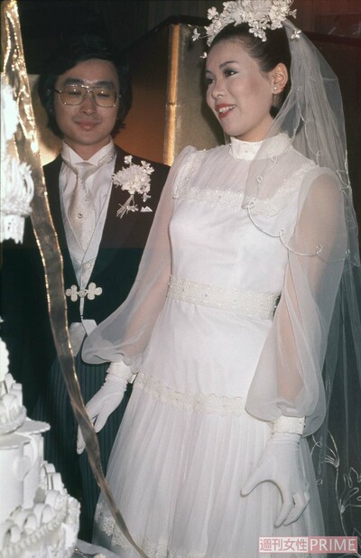 1977年5月22日、現在の夫・上沼真平氏と結婚式を挙げた上沼恵美子