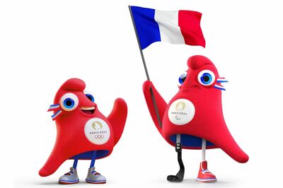 オリンピックの公式キャラクターがほとんどかわいくない…「肝臓」「巨大な頭の化け物」過去のマスコットた…