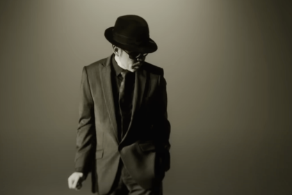 清水翔太、2016年リリースの「Damage」MVに出演した童子-T（清水翔太公式YouTubeチャンネルより）