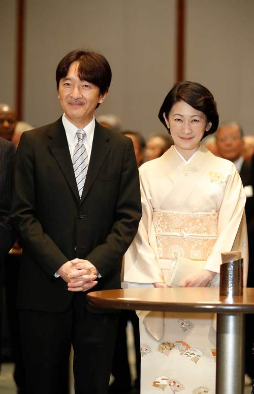 お金にまつわる小室さんの問題によって、ご夫妻の間にも“亀裂”が入り始めたという