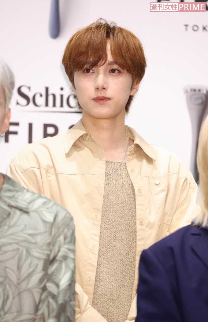 高石あかりと『α-X's』に所属していた現『INI』の尾崎匠海