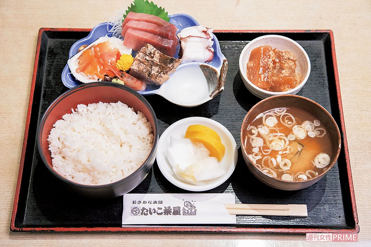 『半沢直樹お刺身定食』1500円　※ランチは内税（おさかな本舗たいこ茶屋 本店）