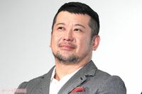 ケンドーコバヤシが「体調不良」で謎の1か月間休養 担当美容師のインスタに激変した姿で登場も…業界内外…