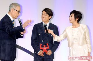高橋一生(37)もこの表情……！　「体重を増やしたいんですが、なかなか難しい」と高橋。「じゃあ次はヌードで……」と暴走する久米に、小宮が「（進行が）押してるので！」と強制終了。撮影／佐藤靖彦