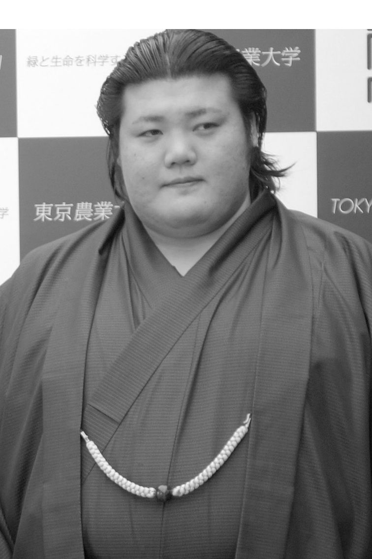 東京農大出身の小柳