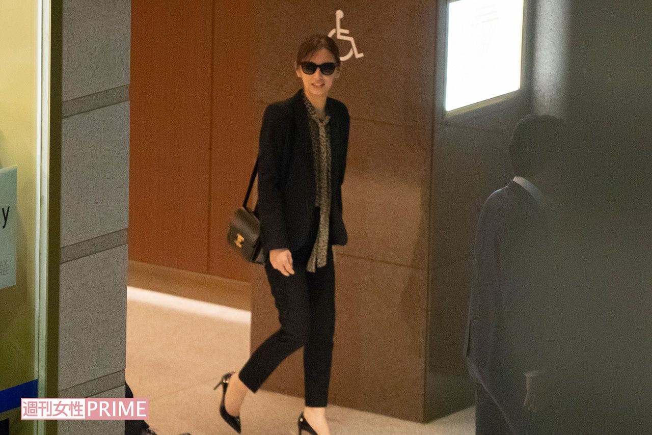 2019年3月、ドラマ『家売るオンナ』打ち上げに参加した北川景子